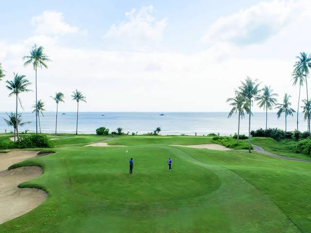 Golf transfer in Bintan